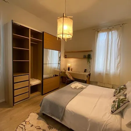 Apartment Casa Oscar: Entire Venice.mestre Station *